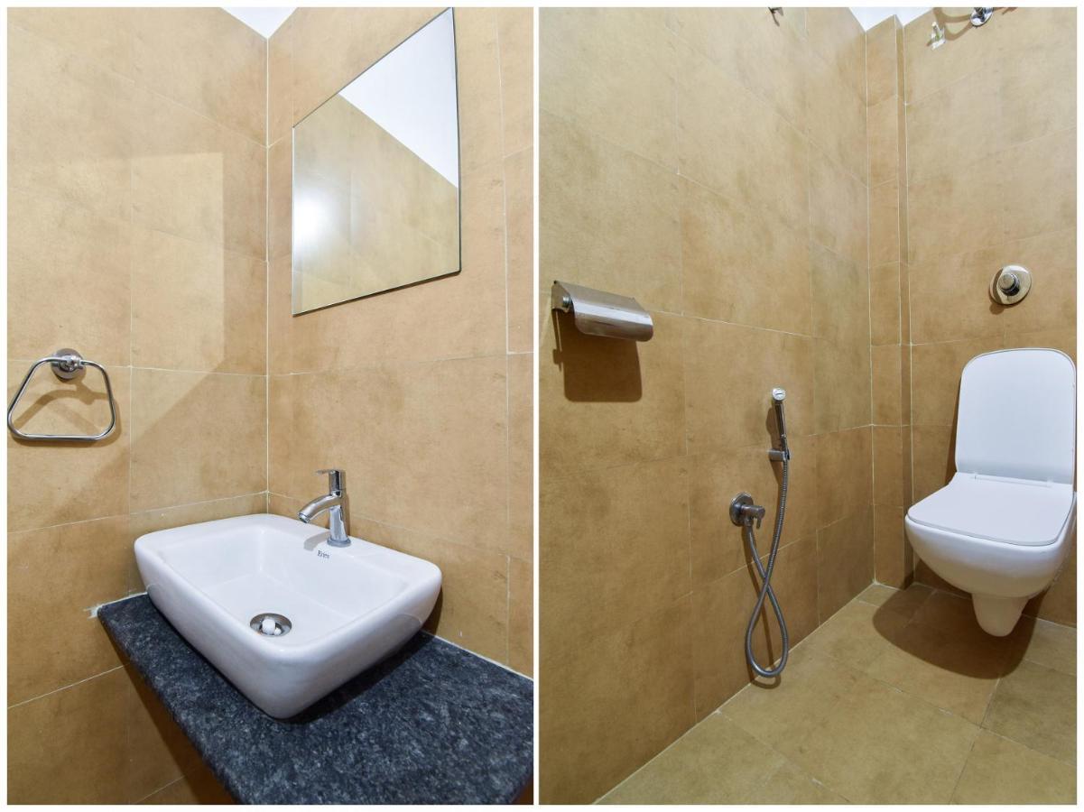 Oyo Townhouse 498 Hotel Western Nagpur Buitenkant foto